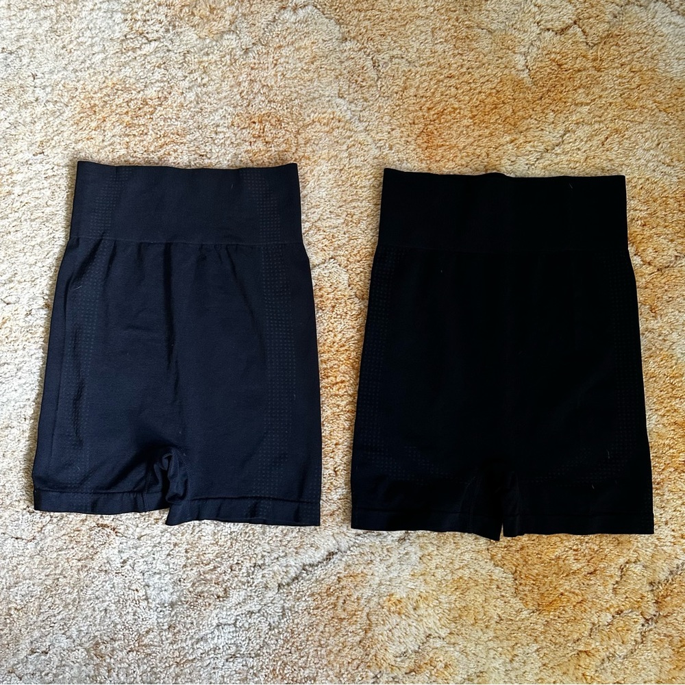 2 Shapewear style shorts